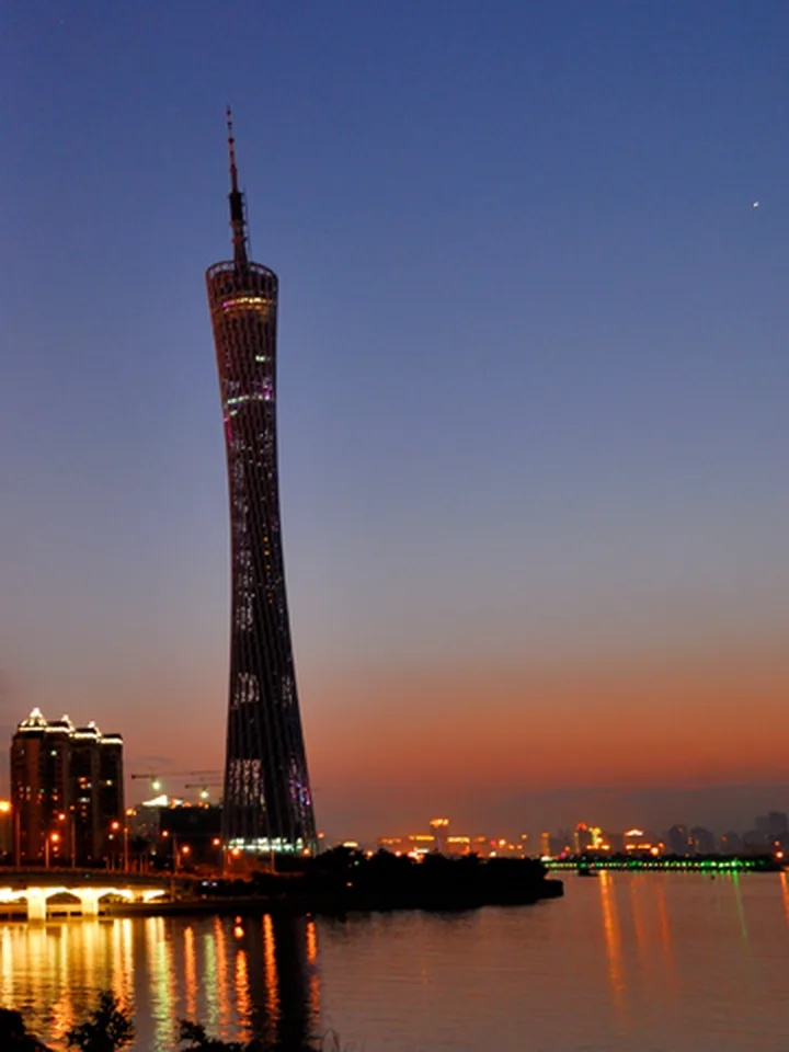 广州塔 / 海心桥标志性晚霞摄影景观